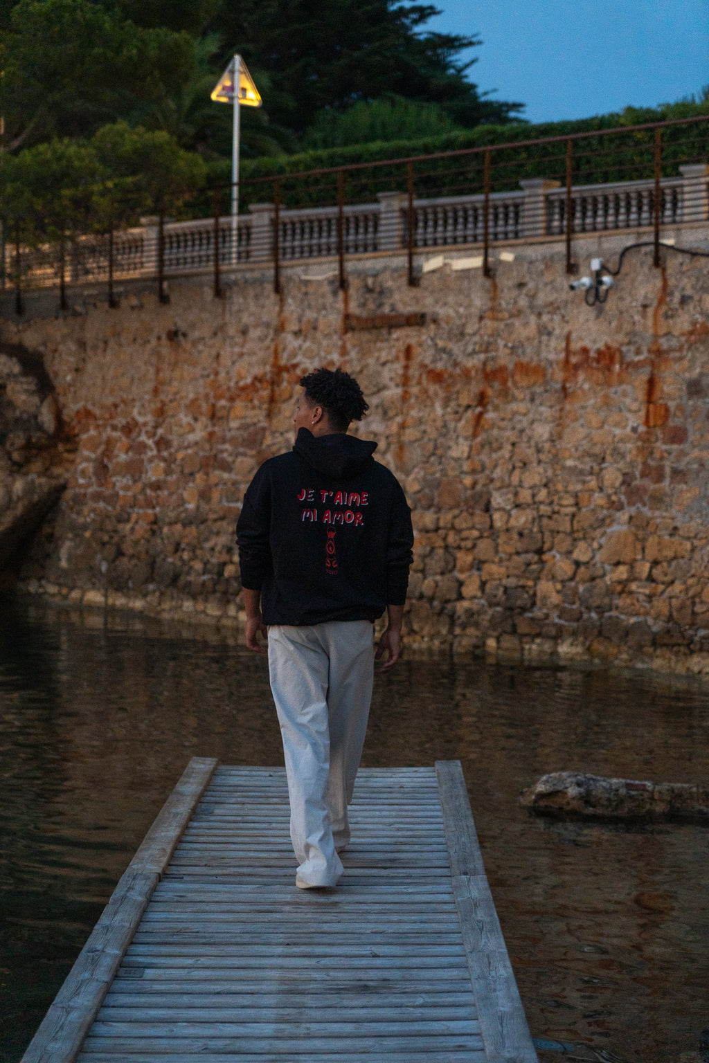 Pull AMOR Noir